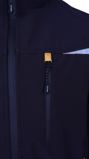 Куртка из ткани SOFT-SHELL